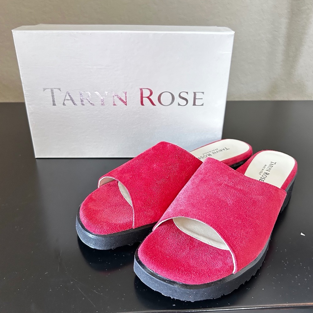 Taryn Rose Tansy- Suede Sandals. Size 39. NWT